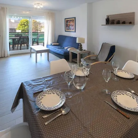 Cisne Apartment